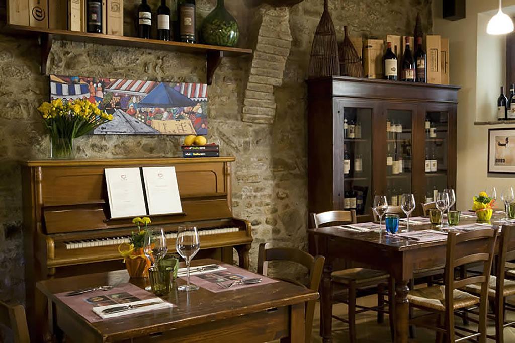 Locanda Spirito Divino Bevagna Exterior photo